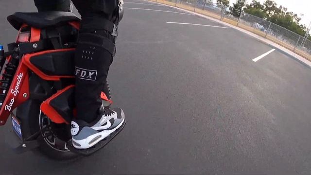 Electric Unicycle KingSong S22 Eagle, EP.3 смотреть онлайн