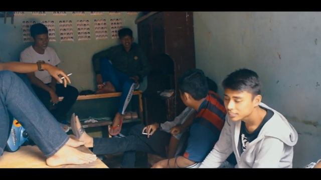 underwater ~ rendy pandugo / Fans MV смотреть онлайн