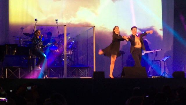 Vincenzo&Giovanna ballano sulle note di Aurora di Deborah Iurato смотреть онлайн