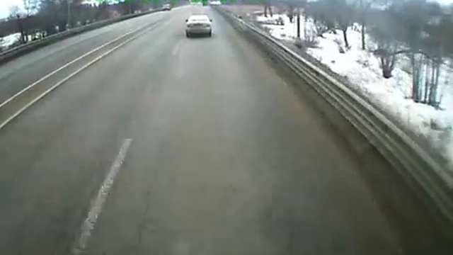 Решил научить дальнобойщика манерам.. смотреть онлайн