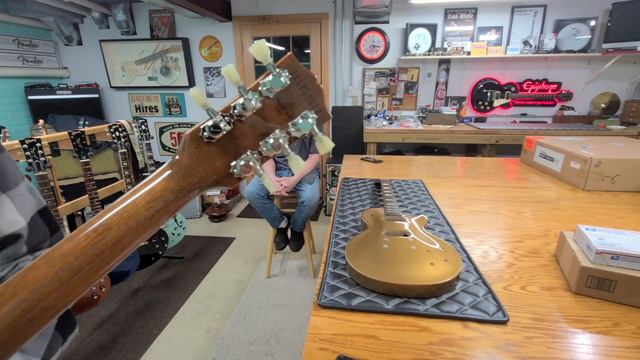 2019 Gibson Les Paul Tribute Build, What Color Choice Won? смотреть онлайн