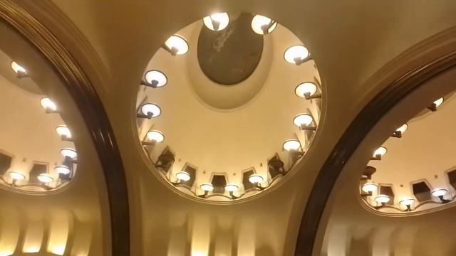 Станция метро "МАЯКОВСКАЯ" смотреть онлайн