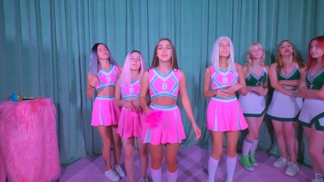 ДИАНА С ПОДРУЖКАМИ УЗНАЛИ НЕ ОЧЕНЬ ХОРОШУЮ НОВОСТЬ!!! В ЗАГОРОДНЫЙ ДОМ ЕДУТ ТРИ НОВЫЕ ДЕВОЧКИ!!! смотреть онлайн