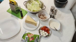 Салат Цезарь. Фирменный соус для Цезаря. Руки не для скуки!