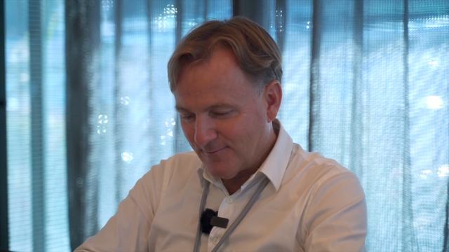 MONACO YACHT SHOW DAY 1 - ICON'S AMAZING PROJECT MASTER AND A CHAT WITH THE LEGENDARY ESPEN OEINO смотреть онлайн