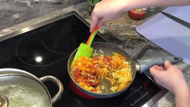 Иллюстрации и Комиксы