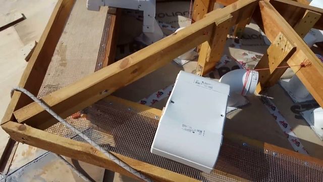 Устройство аэратора с трубами для рекуперации тепла из подкровельной вентиляции. Часть 2 смотреть онлайн