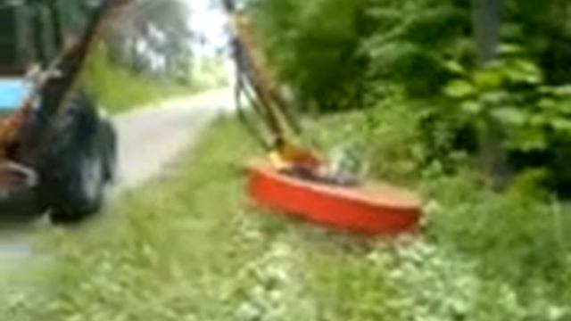 Косилка ЕМ на трактор смотреть онлайн