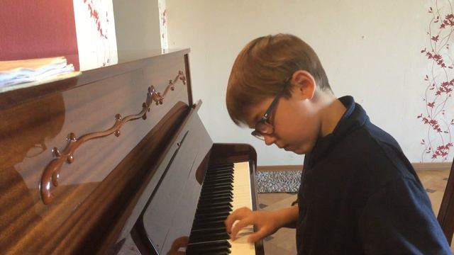 Р. Захаров Карусель смотреть онлайн