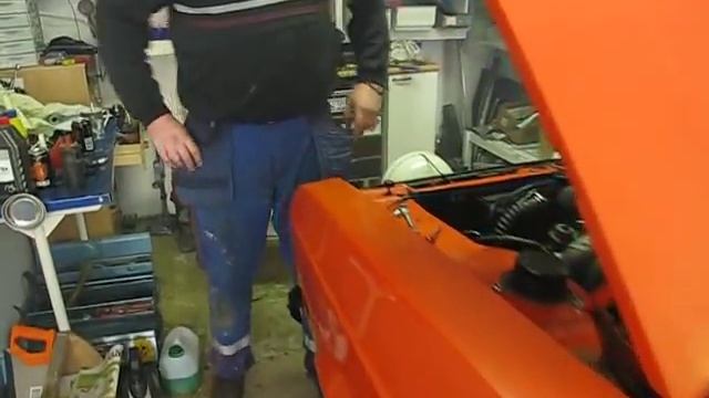 Escort MK2 2.0 EFI OHC First Start смотреть онлайн