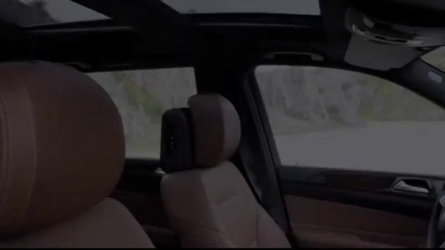 Mercedes Benz GLS 2016 модельного года смотреть онлайн