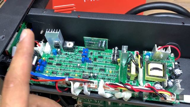 Обзор полуавтомата FoxWeld Kvazarrus MIG 200