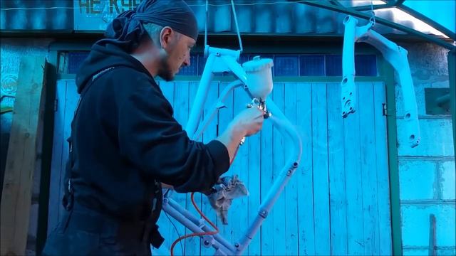 Мотоцикл Урал. #38. Покраска рамы акриловой эмалью. смотреть онлайн