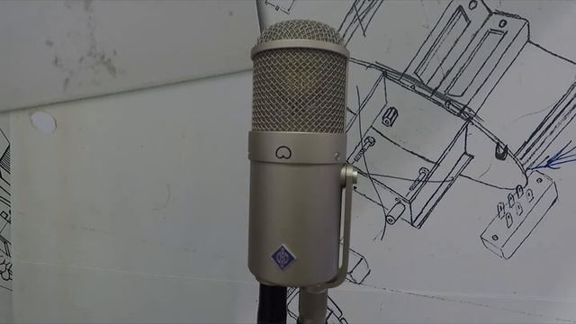 Neuman U47 FET Studio Mic смотреть онлайн