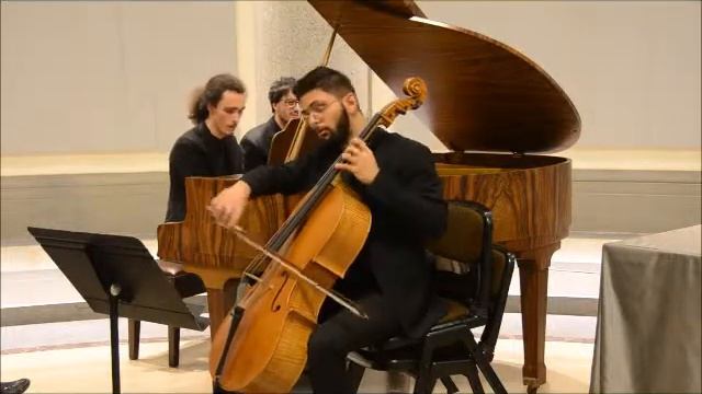 Riccardo A. Luciani PARODIE INTORNO A DUE CANZONI AMOROSE смотреть онлайн