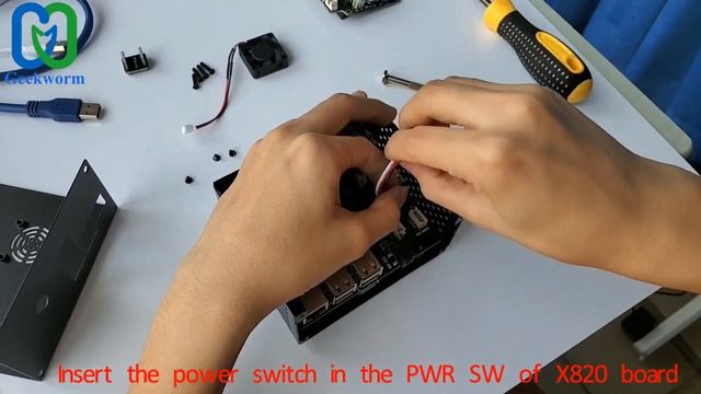 How to Install Geekworm Raspberry Pi X820 2.5" SATA HDD/SSD Board+X735 Board into X820 Metal Case? смотреть онлайн