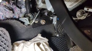 Трос сцепления на Гранте начинает подклинивать - что делать - простой лайфхак как вернуть к жизни!