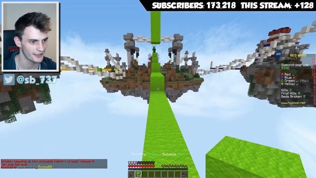 GIANT SWORDS IN MINECRAFT BED WARS! смотреть онлайн