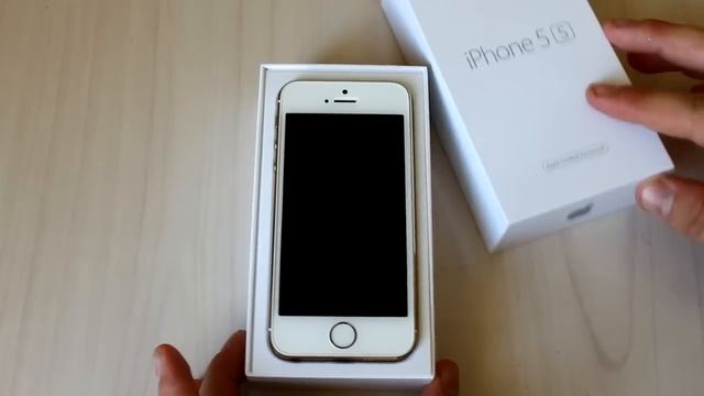 Apple IPhone 5S. Как новый (16Гб gold) смотреть онлайн