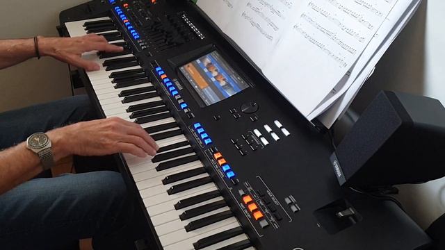 Hey - Guitar & Saxophone - Yamaha Genos смотреть онлайн