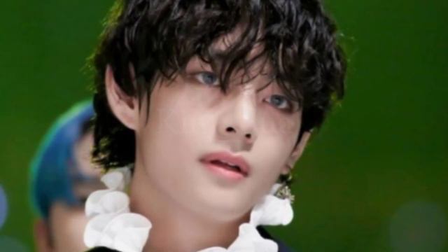 ТЭХЁН ДАЛ БОЛЕЗНЕННОЕ ИНТЕРВЬЮ! Новости от БТС! смотреть онлайн