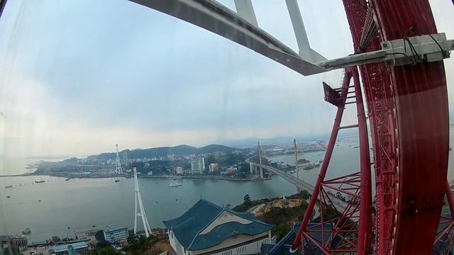 КОЛЕСО ОБОЗРЕНИЯ. ВЬЕТНАМ. ХАЛОНГ. .Развлечения. Аттракционы. Парк. смотреть онлайн