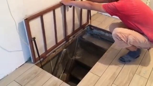 Напольный люк, финал смотреть онлайн