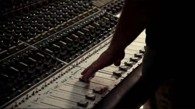 The drum sound - Dave Grohl / Butch Vig смотреть онлайн