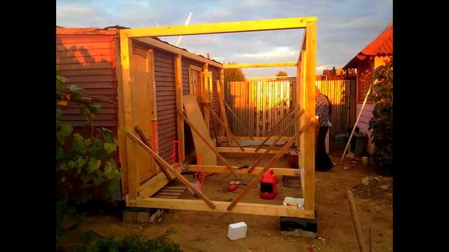 Строим летний домик из бытовки. Часть 2-ая: Каркас: нижняя обвязка смотреть онлайн