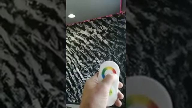 Парящий матовый потолок с дюнами и диммируемой люстрой смотреть онлайн