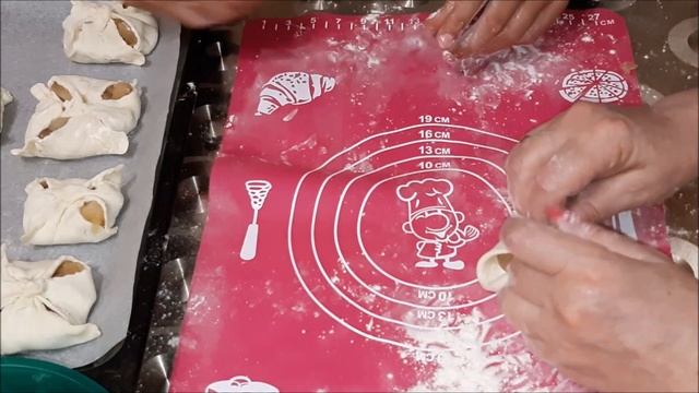 ▶️ВКУСНЫЕ СЛОЙКИ ?С ЯБЛОЧНЫМ ВАРЕНЬЕМ? смотреть онлайн