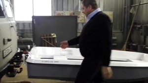 Лодка Кайман 300 в одного на багажник авто.