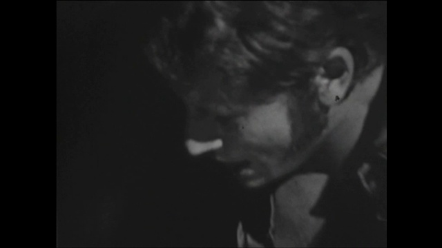 Daniel Filipacchi et Johnny Hallyday présentent SLC - Johnny Chante Noir c'est Noir - 1967 смотреть онлайн