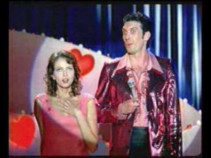 Реклама батончика Nuts "Мозг и желудок"