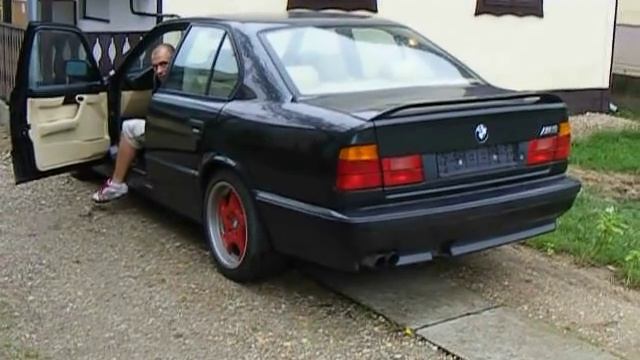 Bmw E34 M5 3.6 hits the rev. limiter смотреть онлайн