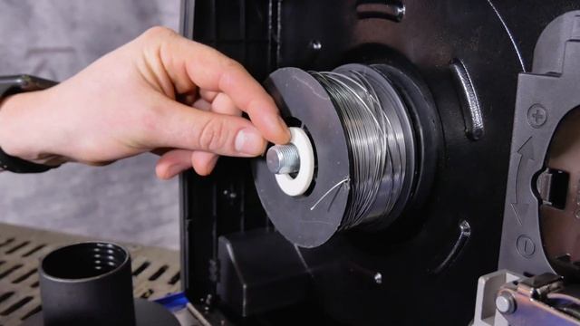 Установка порошковой проволоки D100 в Speedway Synergic смотреть онлайн