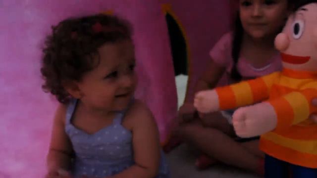 El Muñeco De Beto Hace Travesuras - Bely Y Beto