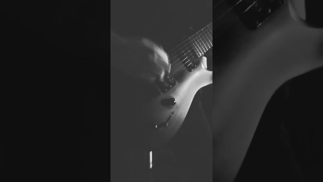Alienations - Кто. #alienations #live #alternative_metal #dark_metal смотреть онлайн