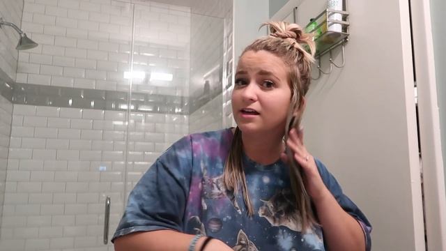 I TRIED DYING MY HAIR GREY??? | L'Oréal Paris Colorista Hair Makeup