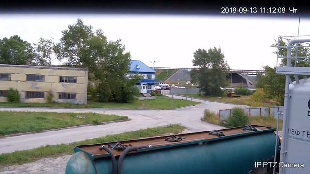 Поворотная видеокамера RVi-IPC52Z12 V.2 День Номер (ДО авто 145 метров) смотреть онлайн