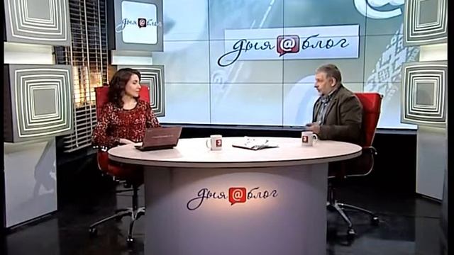 Как Андрею Новикову удаётся создать праздник душевного единения людей театра? смотреть онлайн