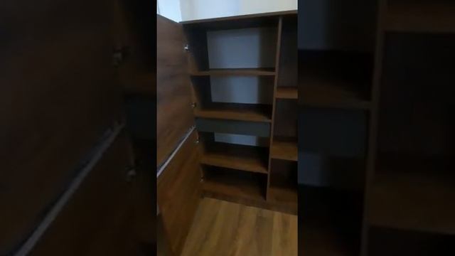 Шкаф-витрина Сплит смотреть онлайн