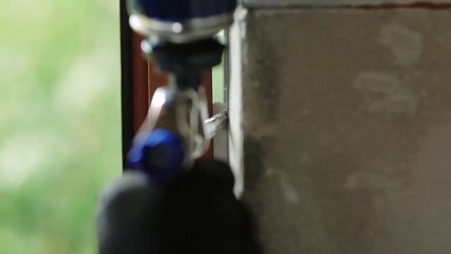 Як користуватися пістолетом для поліуретанової піни? смотреть онлайн