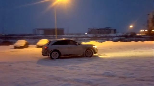 Дрифт INfINITI FX 35 смотреть онлайн