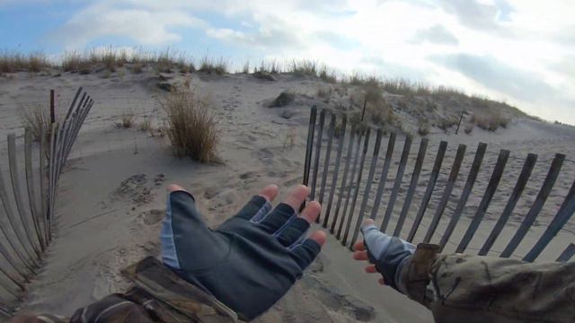 TRIPLE HEADER STRIPED BASS LONG ISLAND SURF FISHING FALL RUN смотреть онлайн