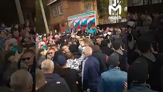 Богата дебилaми земля русская! смотреть онлайн