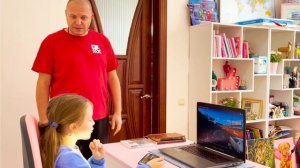 Валенсия 24 Часа с Гаджетами! Пранк Валенсия Лаки ☘ [18.09] [2022]