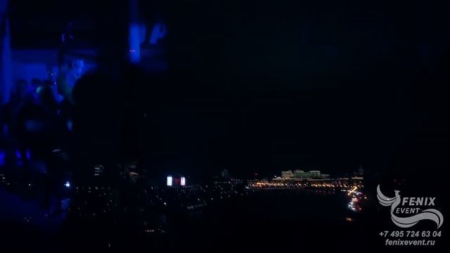 Заказать световое акробатическое шоу на праздник, корпоратив и новый год в Москве смотреть онлайн