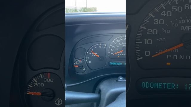 2006 Chevrolet Silverado 2500HD Utility Startup смотреть онлайн
