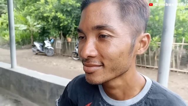 PEMBANTU YANG RAJIN - FILM PENDEK смотреть онлайн